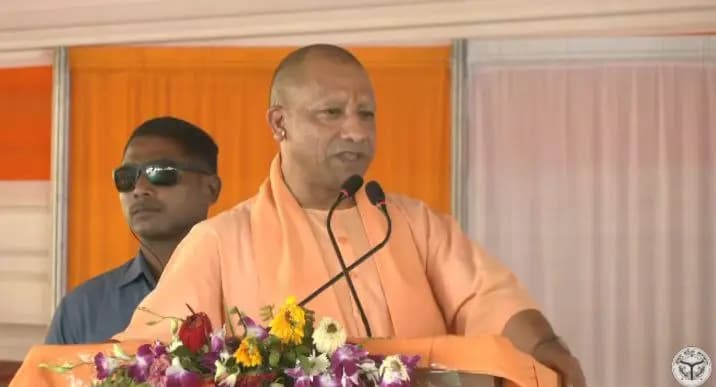 CM YOGI:विकास की नई ऊंचाइयों को छू रहा लखीमपुर खीरी :सीएम योगी
