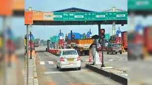 LUCKNOW:टोल प्लाजा पर फर्जी RTO का खेल,ट्रक मालिको से अवैध वसूली, ट्रांसपोर्ट एसोसिएशन ने की शिकायत
 
 
