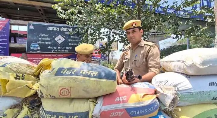 
भारत — पाकिस्तान तनाव के बीच यूपी के कई जिलो मे रेड अलर्ट                                                         
