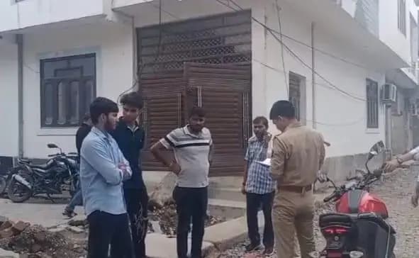 ग्रीन कॉलोनी में चोरो ने एक घर से उडाए कई कीमती
 समान...बीकेटी रूदही की घटना
