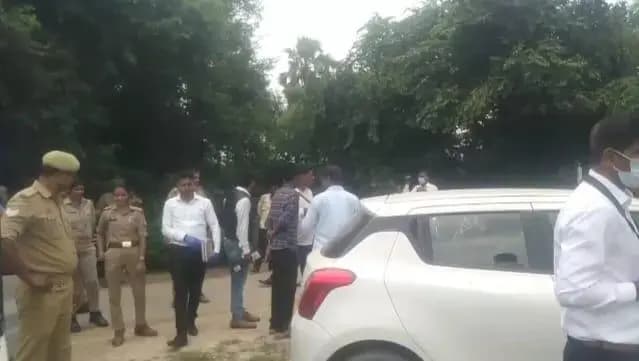 लखनऊ के बंथरा में विवेक सिंह दादूपुर बंथरा के ऑफिस में निर्मम तरीके से युवक की हत्या
