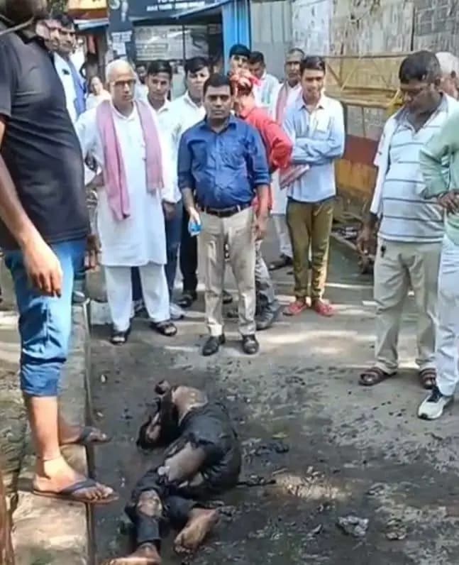 सपा ऑफिस के पास आत्मदाह करने वाले युवक की इलाज के दौरान मौत
