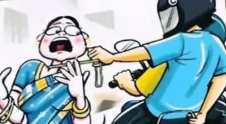  
कैसरबाग क्षेत्र में  महिला से झपट्टा मारकर चेन और लॉकेट छीनकर चोर फरार
