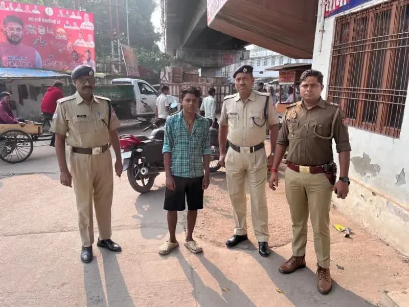 लखनऊ के ऐशबाग रेलवे स्टेशन की पानी की टंकी पर चढ़ा युवक,वीडियो तेजी से वायरल 
