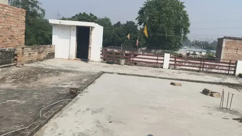 शादी से पहले चोरों ने बोला धावा,ग्रामीणों ने घेरा बचाव में फायर,लखनऊ के सैरपुर की घटना