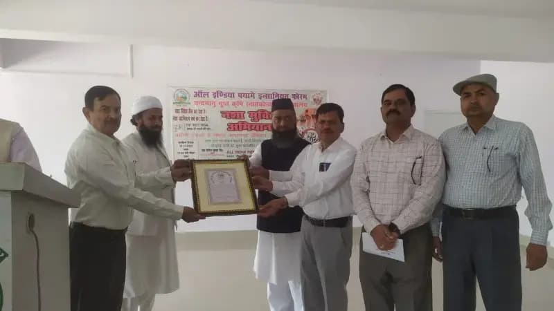 चंद्रभान गुप्त कृषि महाविद्यालय में   चलाया गया नशा मुक्ति अभियान ,नशा  कर रहा देश का नुकसान  — डॉ. टी. पी सिंह 
