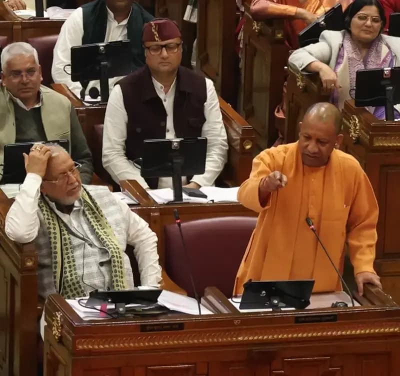  विधानसभा में वंदे मातरम पर बोले — मुख्यमंत्री योगी आदित्यनाथ 
