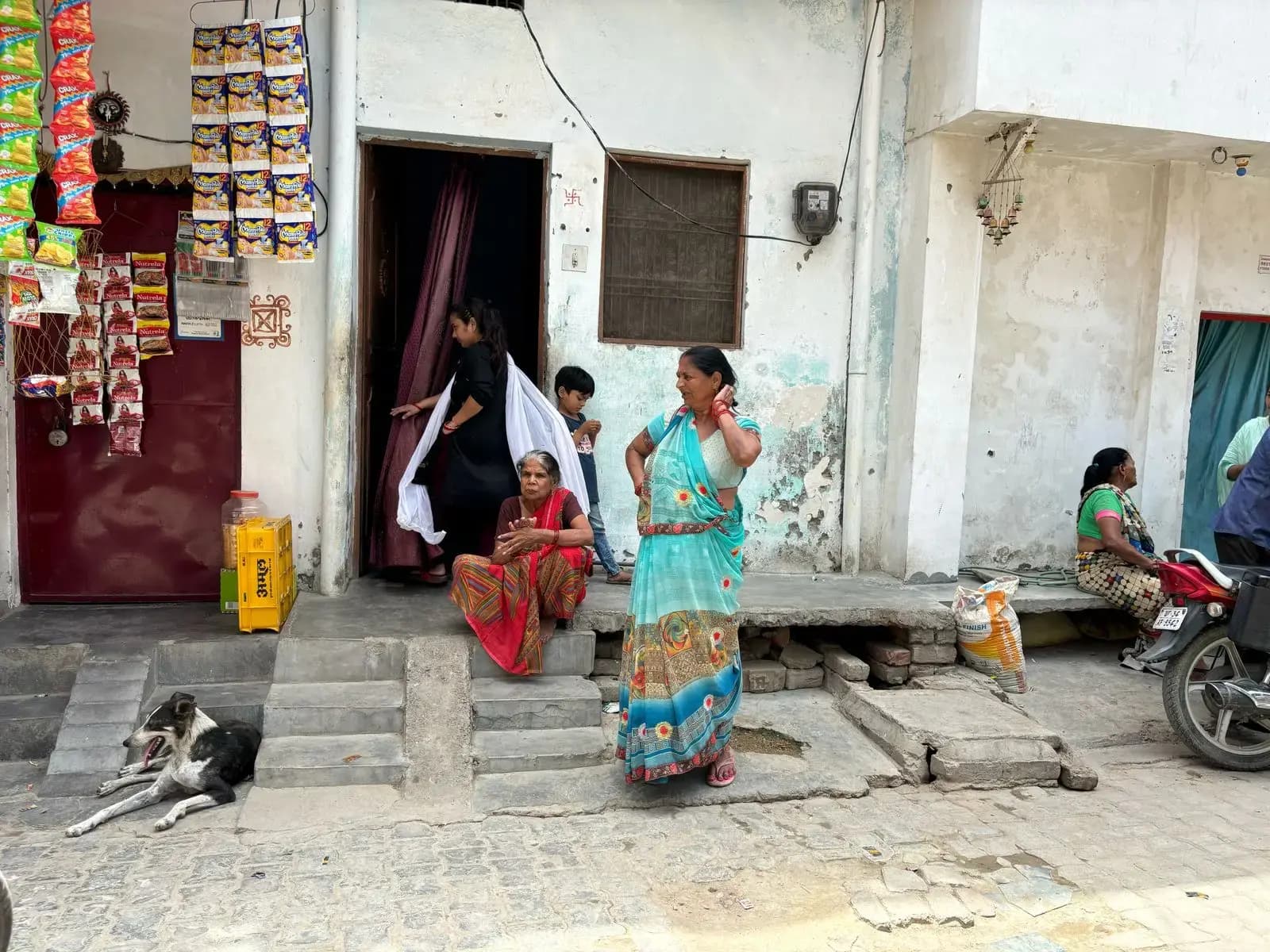 नशेबाजी में बडे ने छोटे भाई की कर दी हत्या,लखनऊ के जानकीपुरम क्षेत्र में हुई वारदात,केस दर्ज
