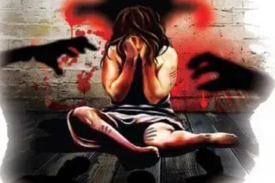 जयपुर में एक पिता बना हैवान खुद की बेटियो के साथ करता था गंदा काम

