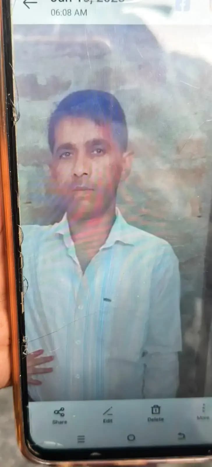 लखनऊ सैरपुर में लोडर ने ट्रैक्टर ट्रॉली को आउटर रिंग रोड पर मारी टक्कर, चालक श्रीपाल की मौके पर दर्दनाक मौत
