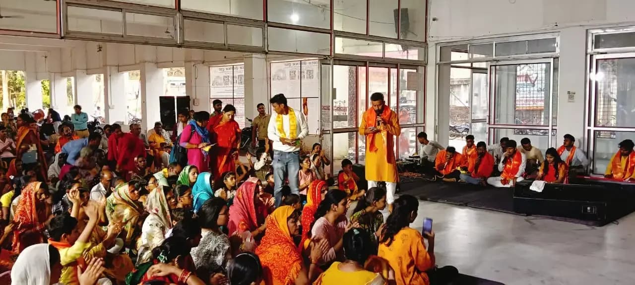 देवशयनी एकादशी शुक्ल पक्ष पर कठवारा खाटू श्याम चन्द्रिका देवी मंदिर भव्य भजन संध्या का रसपान