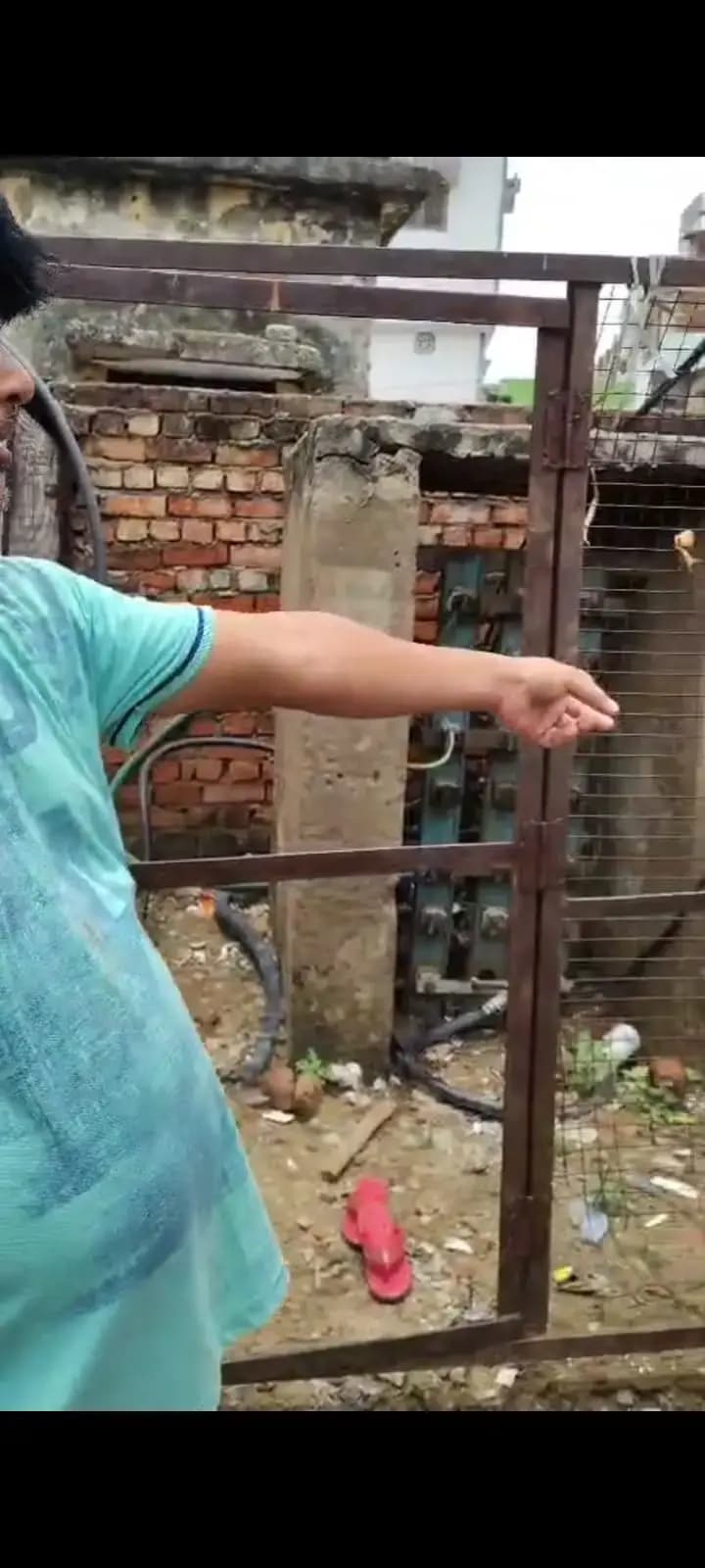 लखनऊ में बिजली विभाग की लापवाही से चली गई आठ साल के मासूम बच्चे की जान 