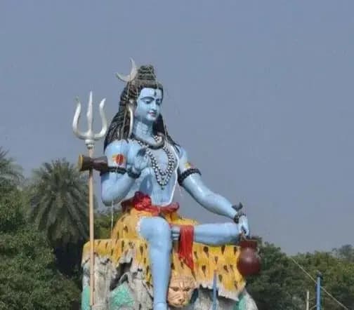 हर ओर गूंज रही भगवान शिव की भक्ती ...हर हर म​हादेव,
ओम नम:शिवाय