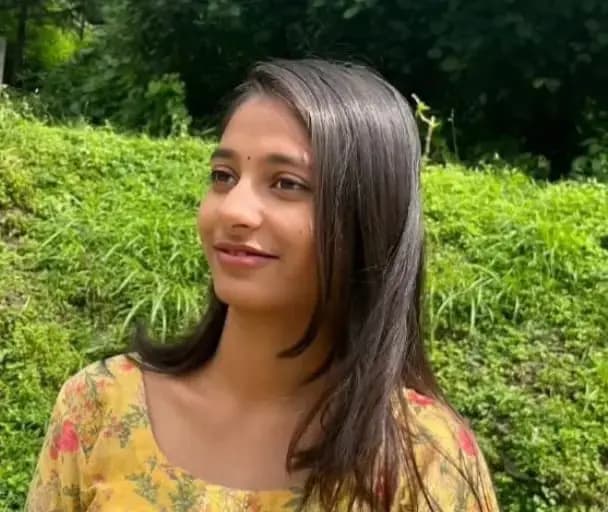 लखनऊ की वासवी सिंह ने उत्तराखंड के ग्राफिक एरा हिल यूनिवर्सिटी में की खुदकुशी... 
