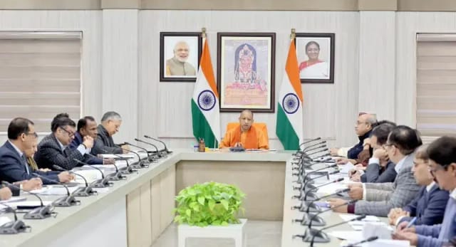  मुख्यमंत्री  ने विभिन्न विभागों को जारी बजट के व्यय को लेकर वित्त विभाग की समीक्षा की 