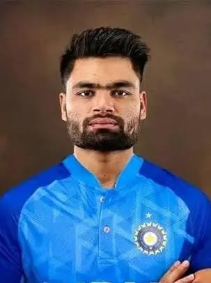 भारतीय क्रिकेटर रिंकू सिंह को आयोग ने मतदाता जागरूकता अभियान से हटाया...हडकंप मचा
