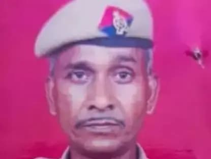 बुजुर्ग ने खुद को मारी गोली,मौके पर मौत,लखनऊ के कृष्णानगर क्षेत्र का मामला